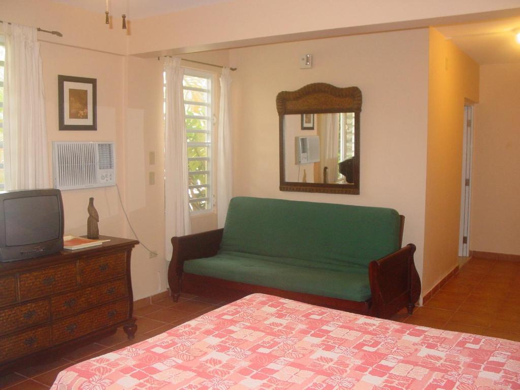 Dos Angeles Del Mar Bed And Breakfast Rincon Room photo